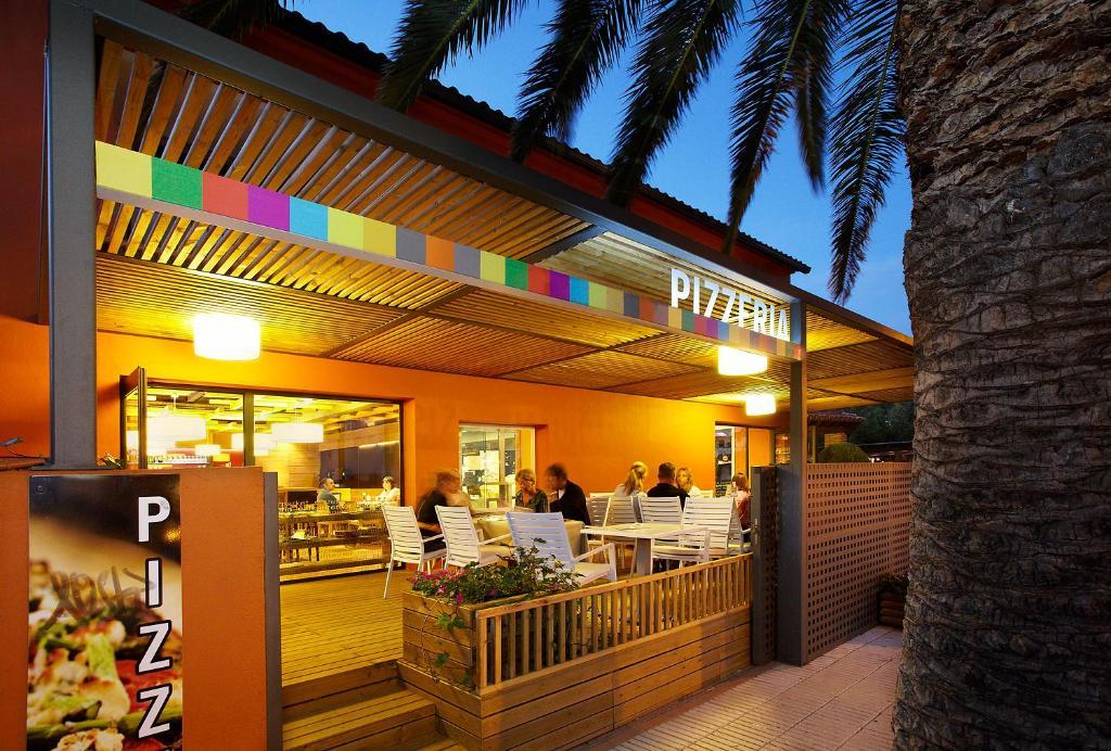Apartaments Terraza - Salata Mar โรเซส ภายนอก รูปภาพ
